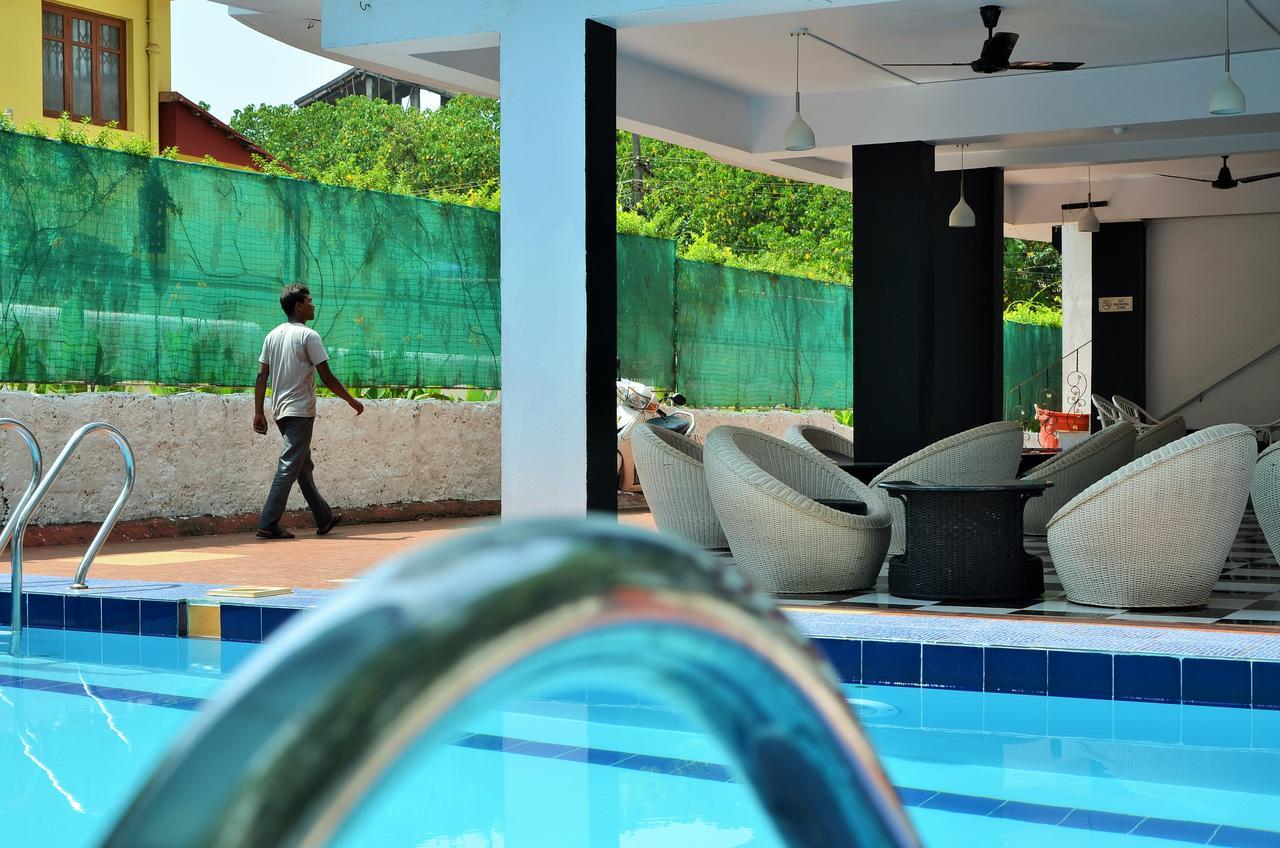 Emmanuel Beach Resort Calangute Exterior photo